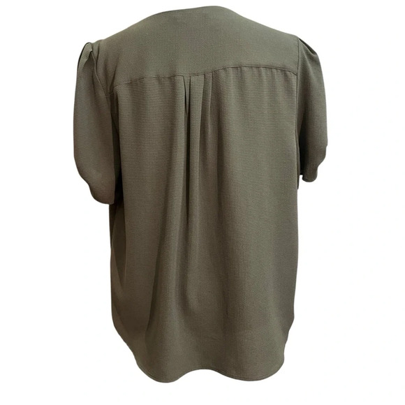 Adrianna Papell Solid V-Neck Ruched Sleeve Pebble Crepe Top green blouse large - Picture 6 of 9